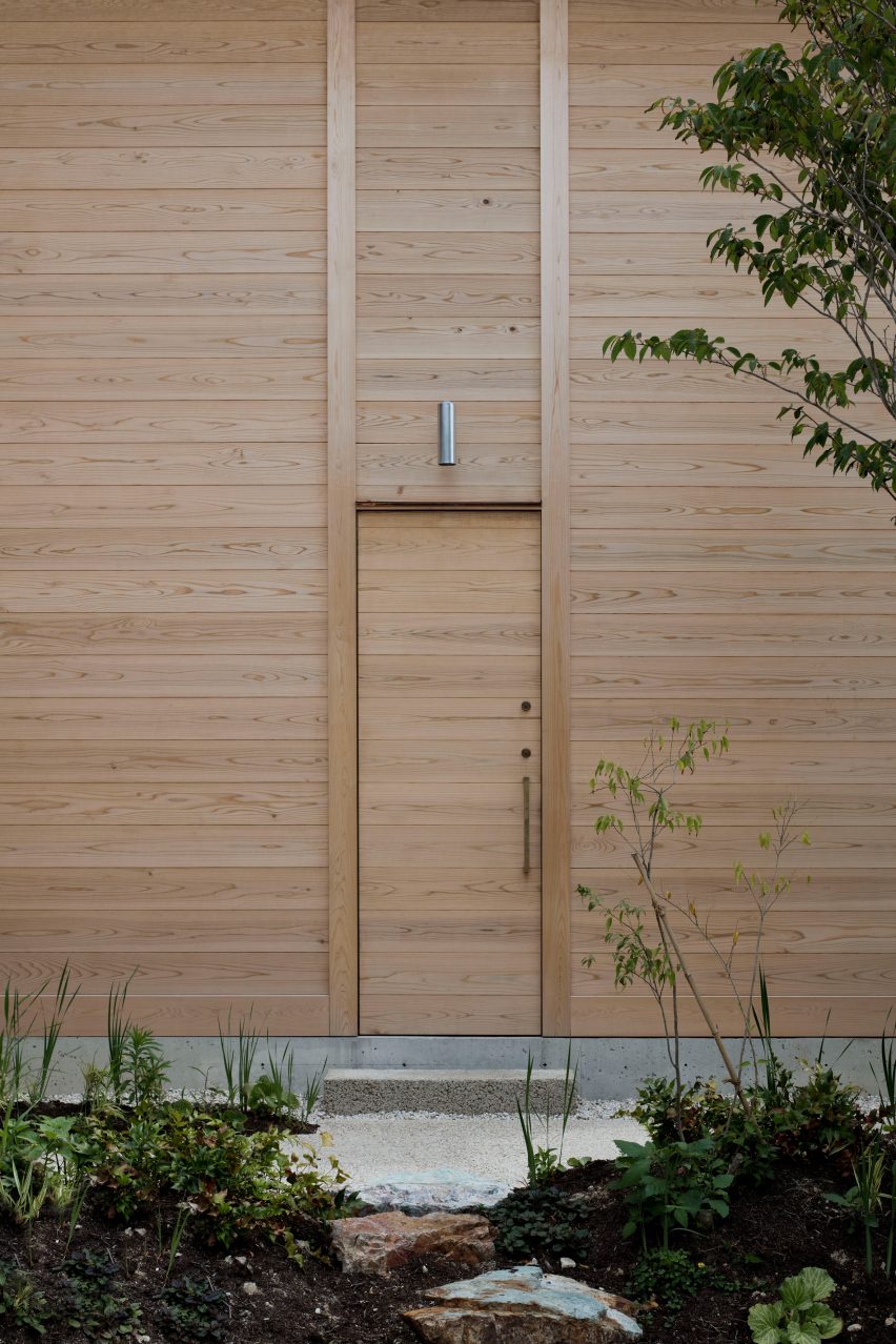 Ogimachi House by Tomoaki Uno Architects
