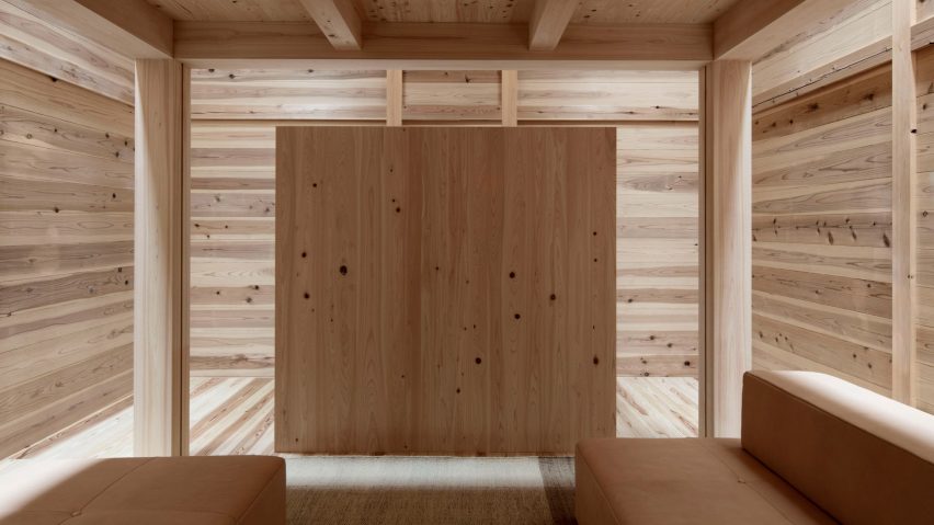Ogimachi House by Tomoaki Uno Architects