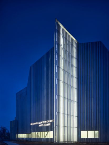 Oklahoma Contemporary by Rand Elliot Architects