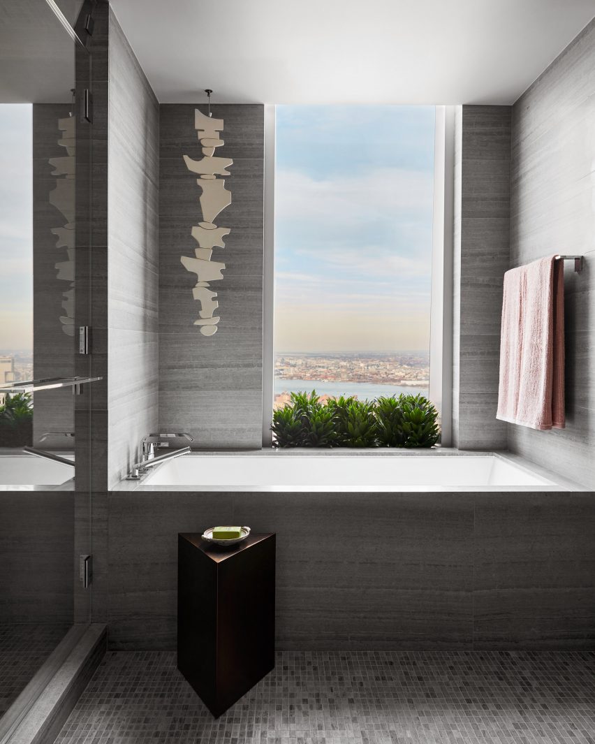 One Manhattan Square apartment by Jamie Bush