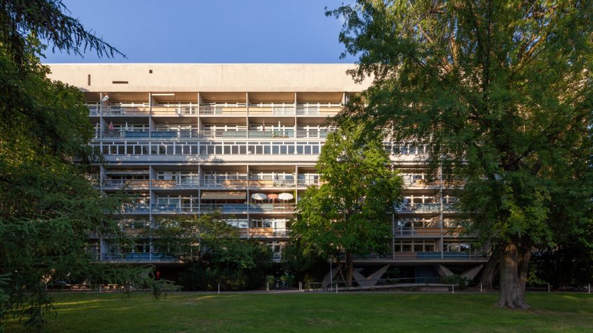Oscar Niemeyer Haus Photography by Pedro Vannucchi