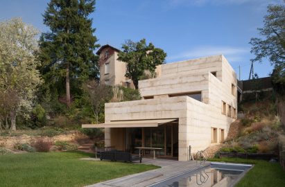 P House by Tectoniques Architetectes in Lyon