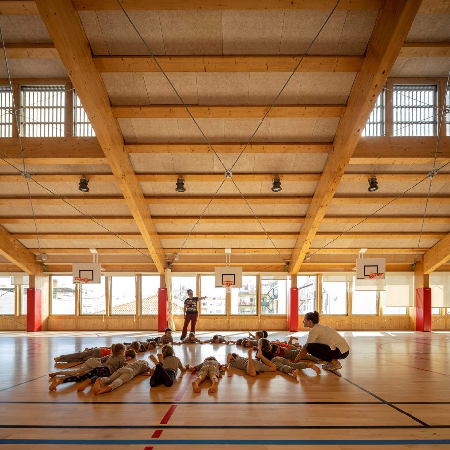 Redbridge School by ARX Portugal