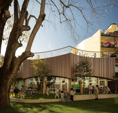 Redbridge School by ARX Portugal