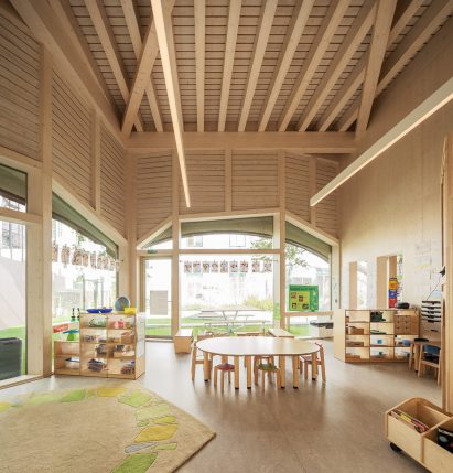 Redbridge School by ARX Portugal