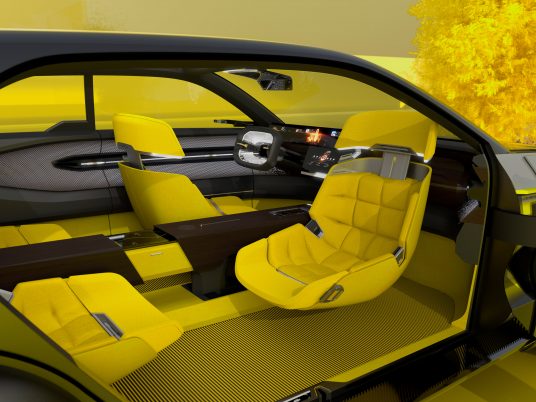 Renault unveils shapeshifting Morphoz concept car