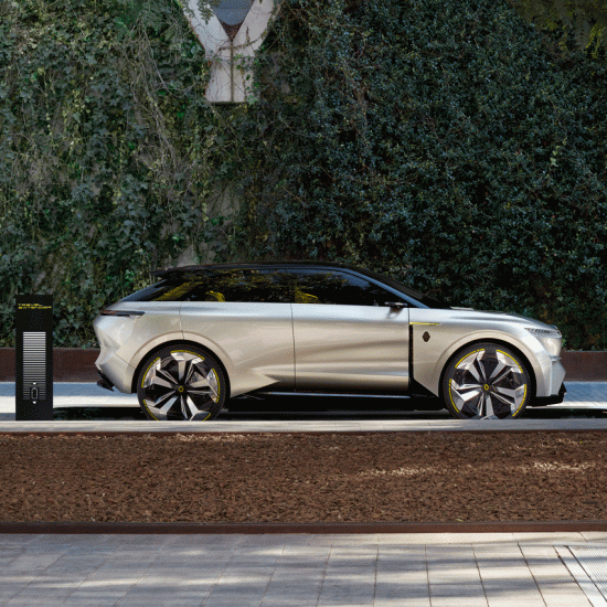 Renault unveils shapeshifting Morphoz concept car