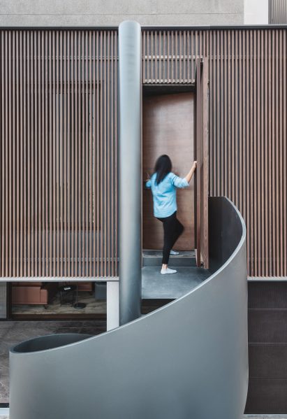 Sarpanch House by Neogenesis+Studi0261