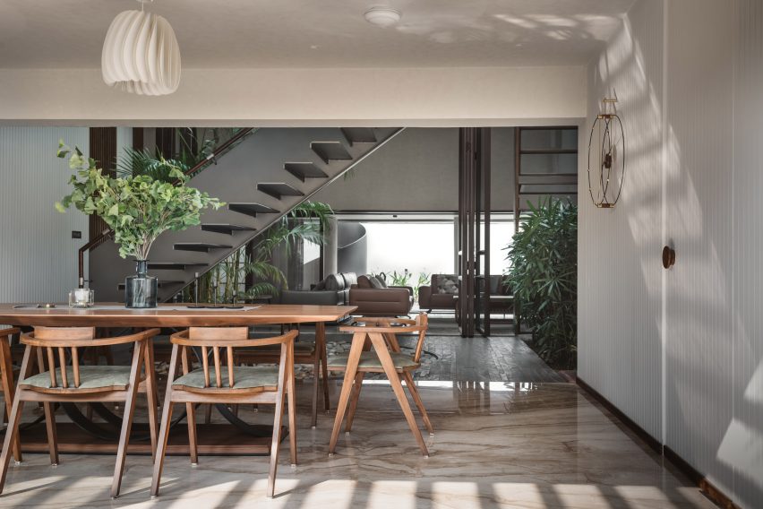 Sarpanch House by Neogenesis+Studi0261