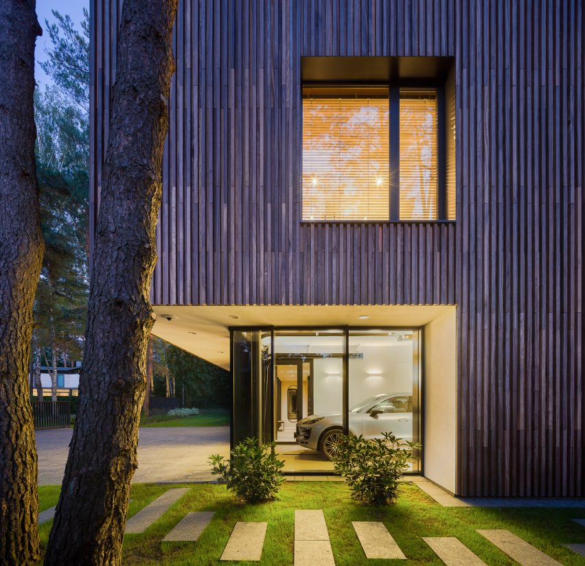 Smilgu House by Plazma