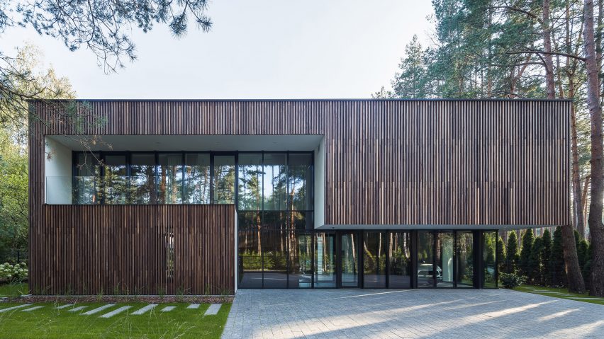 Smilgu House by Plazma