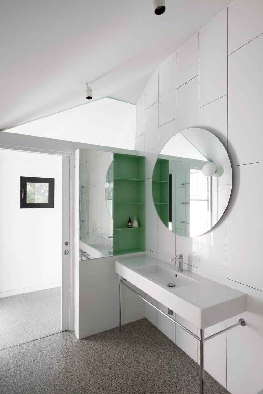 South Yarra House by AM Architecture bathroom