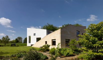 Stonecrop by Featherstone Young in Wing, Rutland, UK
