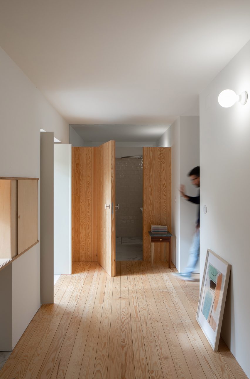 Ti Clara by Espaço p2 Architects
