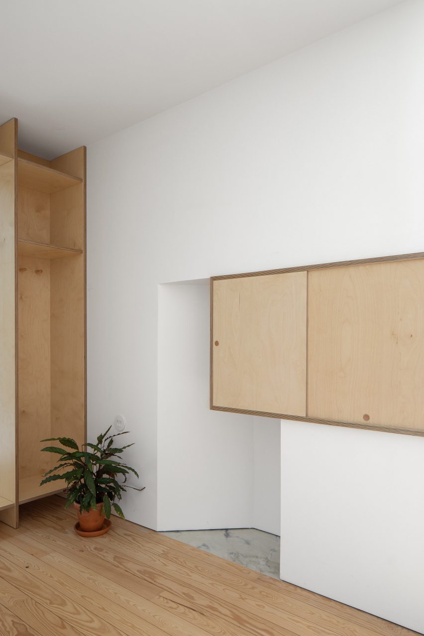 Ti Clara by Espaço p2 Architects