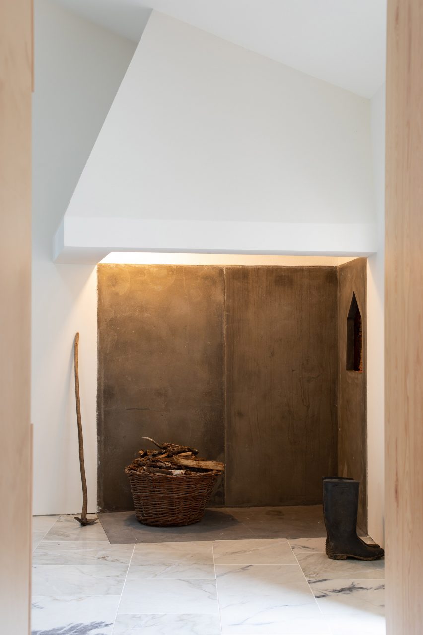 Ti Clara by Espaço p2 Architects