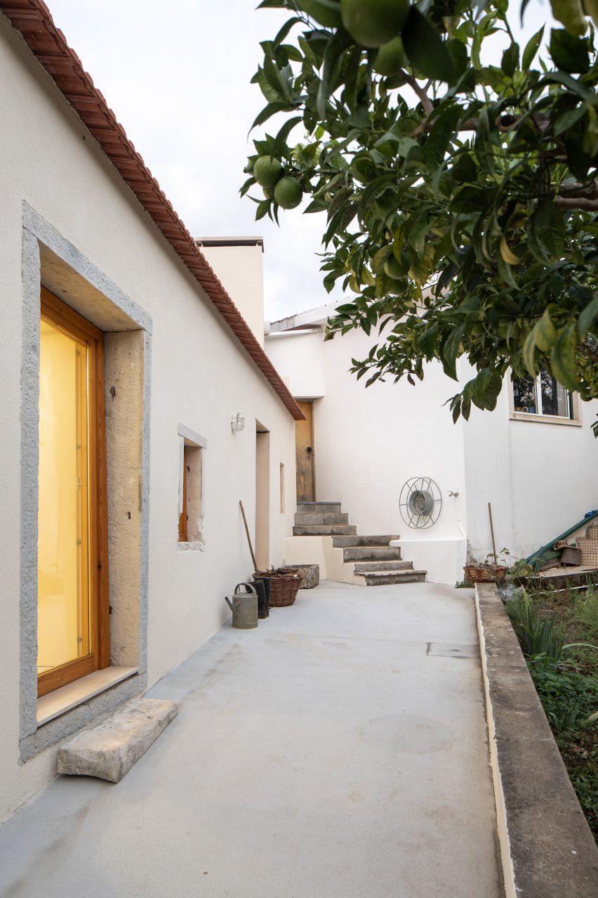Ti Clara by Espaço p2 Architects