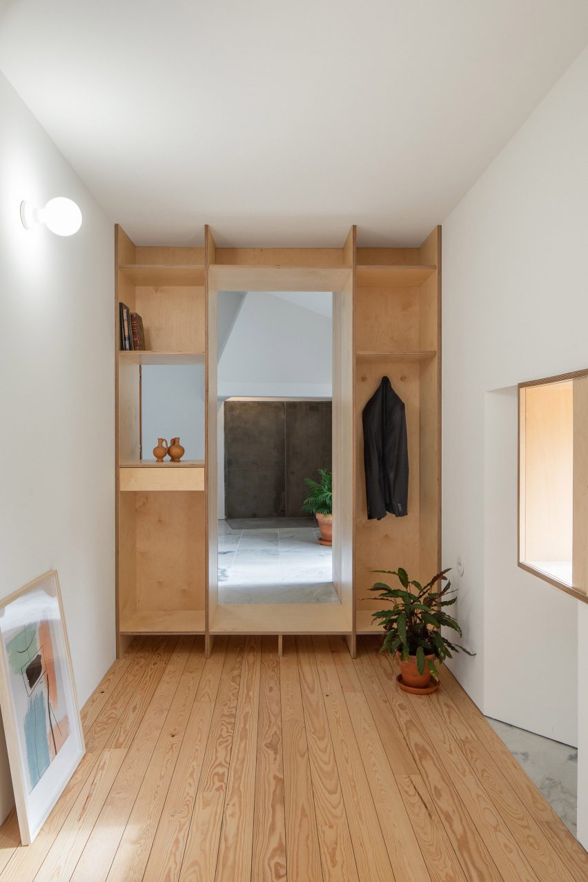Ti Clara by Espaço p2 Architects