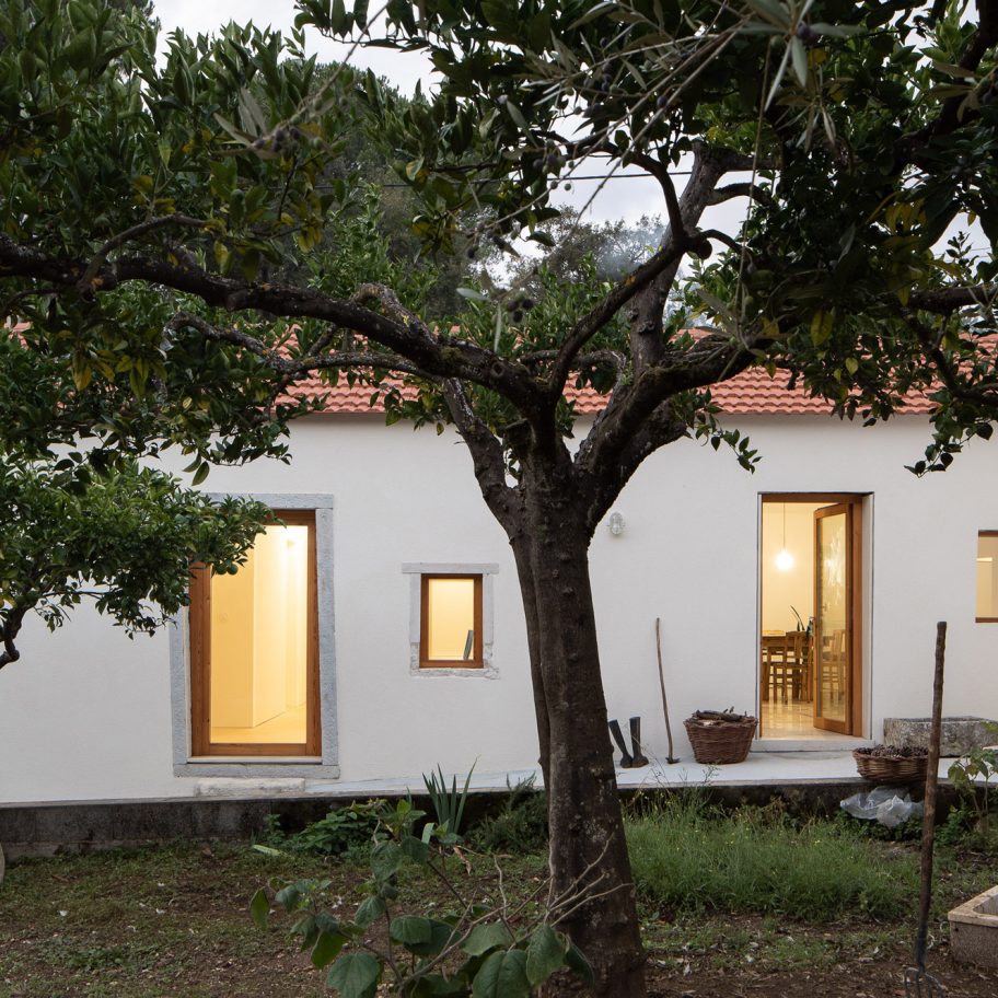 Ti Clara by Espaço p2 Architects