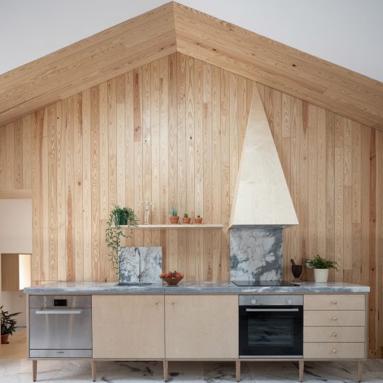 Ti Clara by Espaço p2 Architects