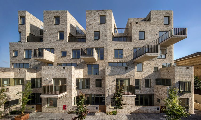 95 Peckham Road housing by Peter Barber Architects