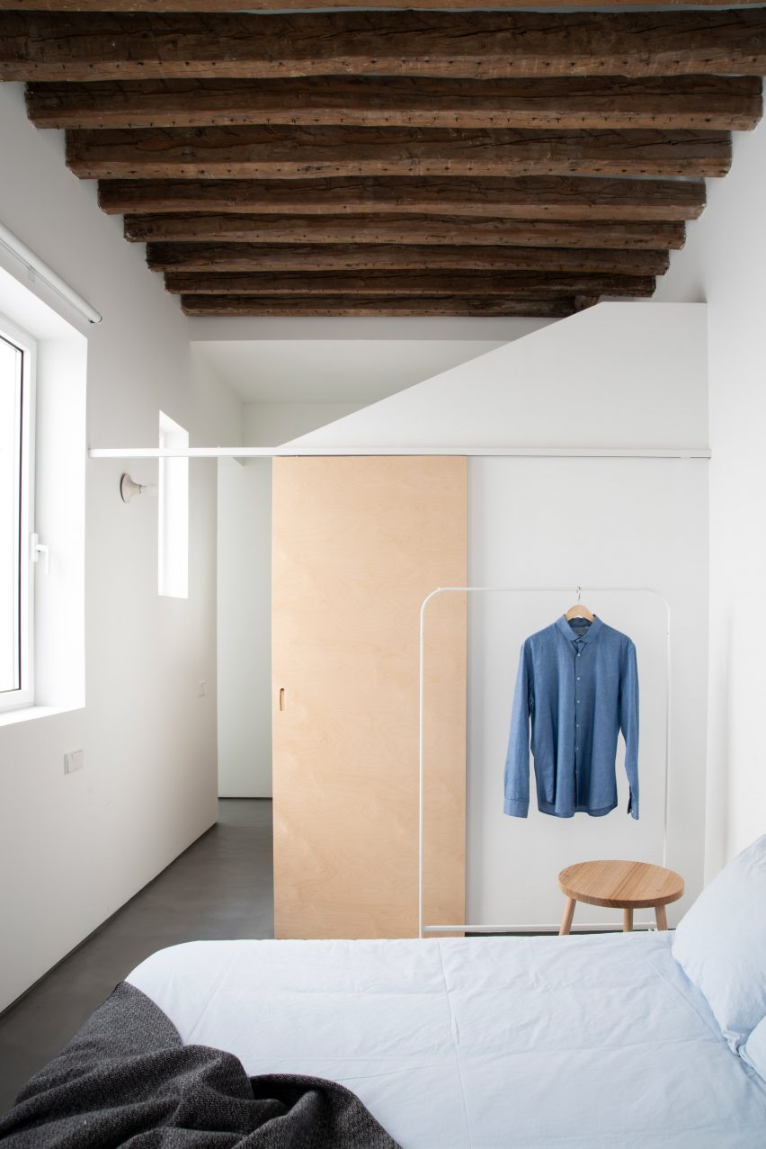 Apartment in Lavapiés by Leticia Saá