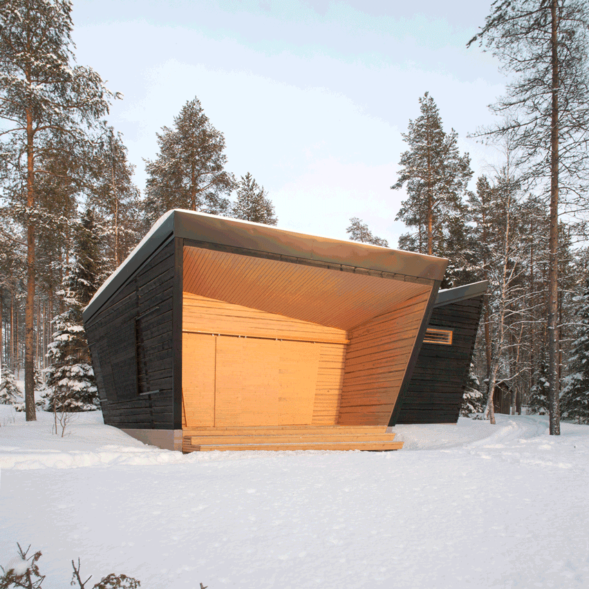 Arctic Sauna Pavilion by Toni Yli-Suvanto Architects