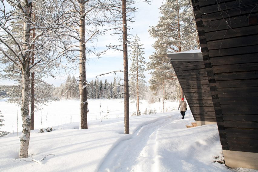 Arctic Sauna Pavilion by Toni Yli-Suvanto Architects
