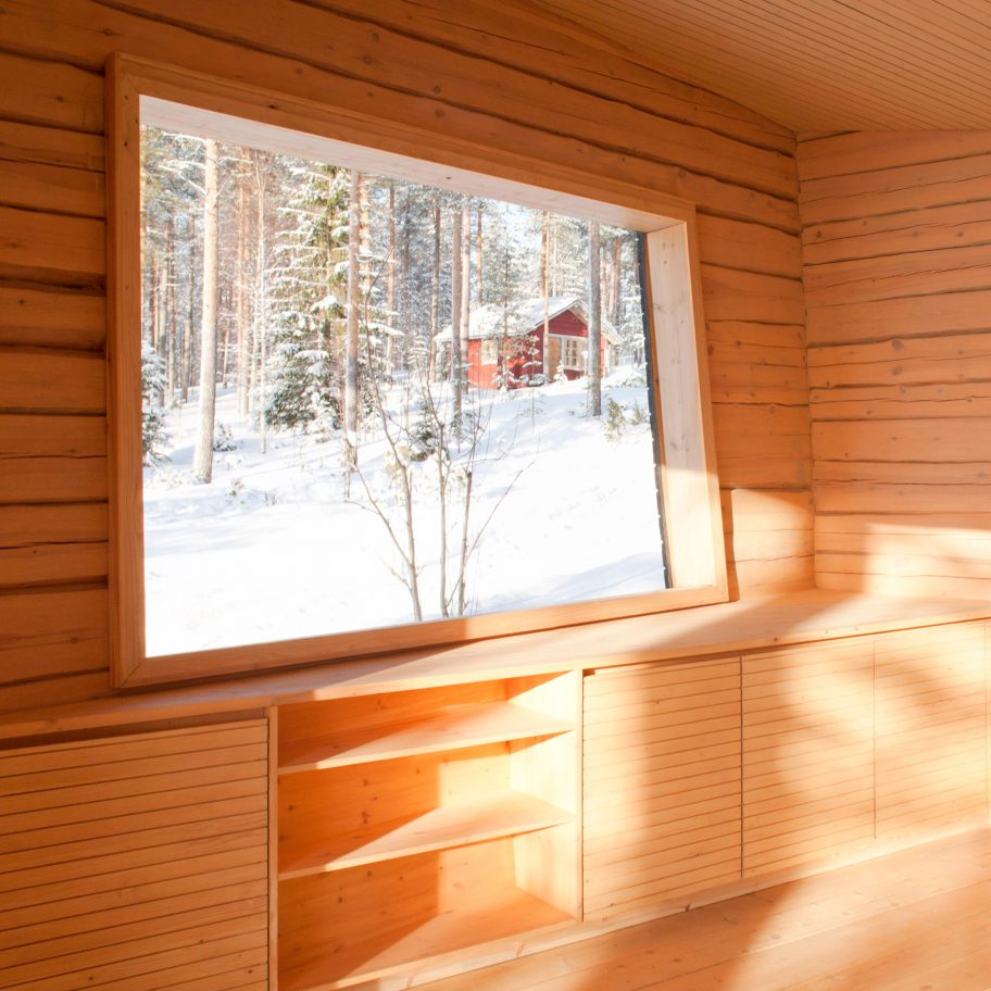 Arctic Sauna Pavilion by Toni Yli-Suvanto Architects