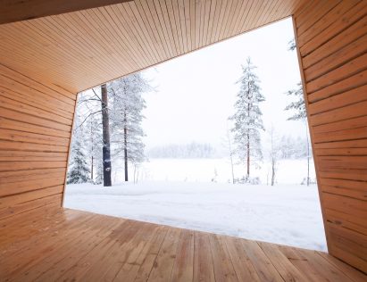 Arctic Sauna Pavilion by Toni Yli-Suvanto Architects