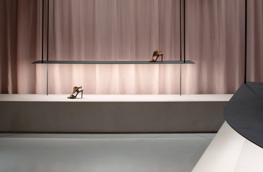 ASH Mallorca shoe store by Francesc Rifé Studio