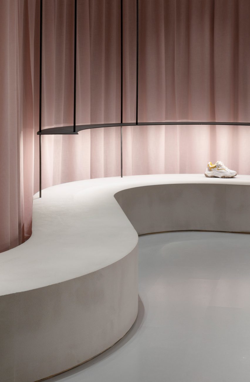 ASH Mallorca shoe store by Francesc Rifé Studio