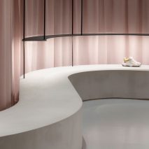 ASH Mallorca shoe store by Francesc Rifé Studio