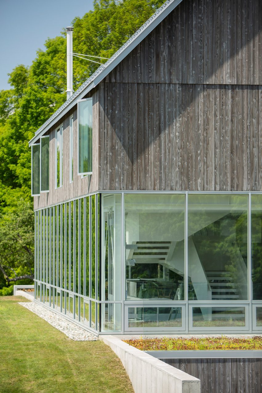 Bank Barn by Birdseye Design