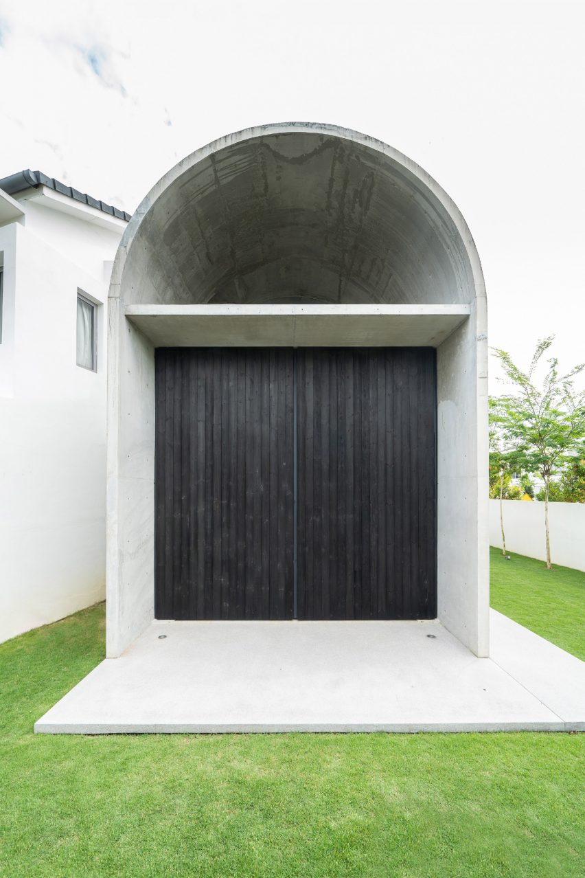 Bewboc House by Fabian Tan