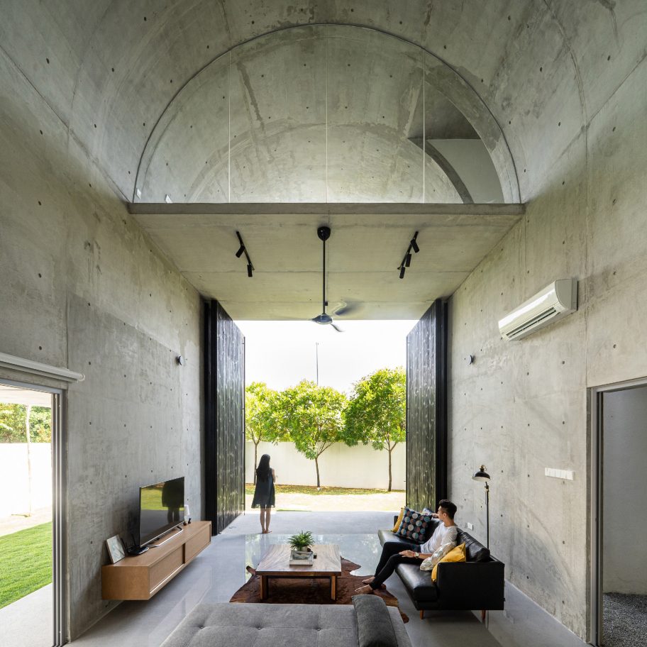 Bewboc House by Fabian Tan interior