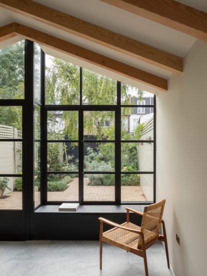 Burnt House by Will Gamble Architects and Smith & Butler looks like a Japanese tea house