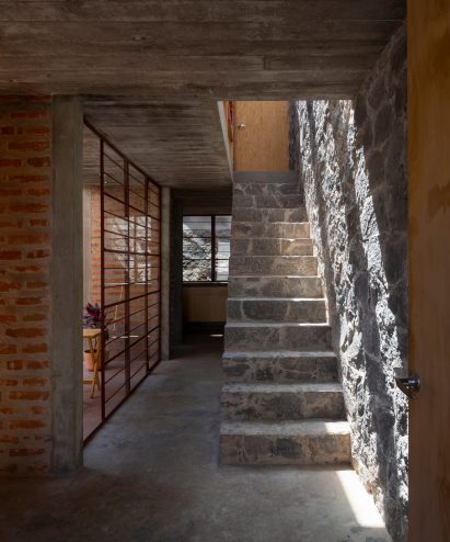 Casa Nakasone by Escobedo Soliz