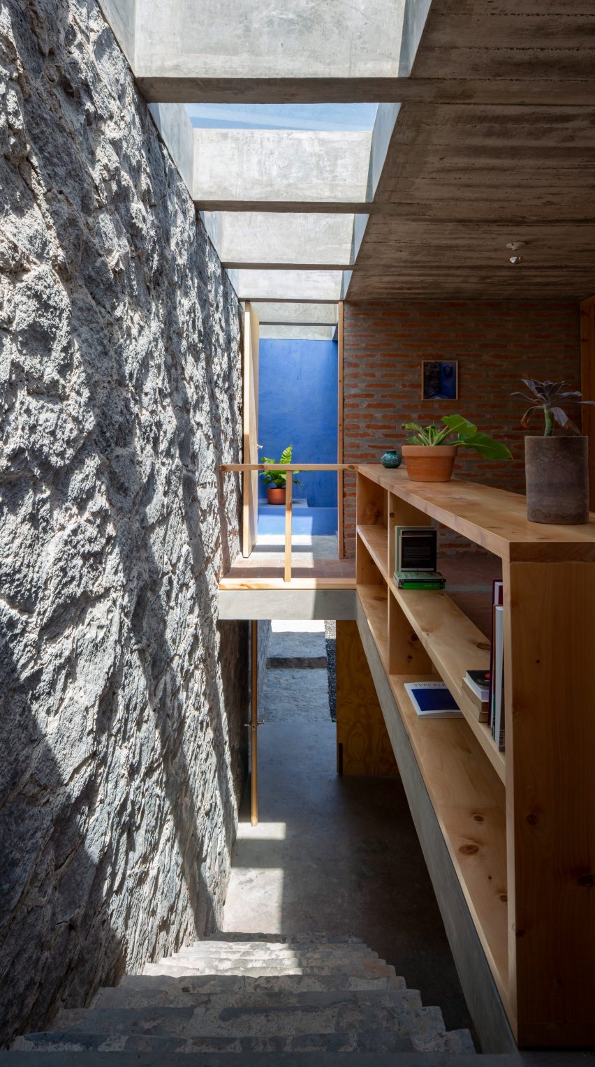 Casa Nakasone by Escobedo Soliz