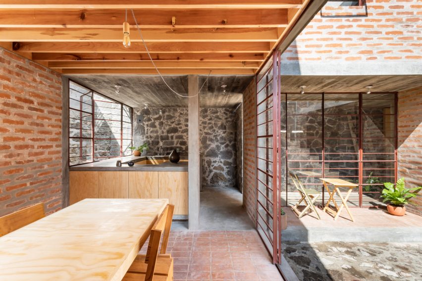 Casa Nakasone by Escobedo Soliz