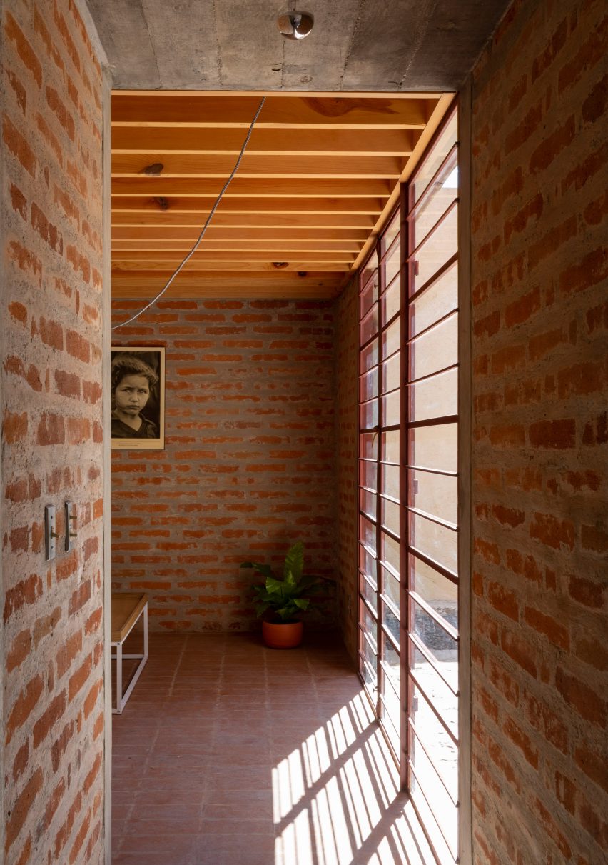 Casa Nakasone by Escobedo Soliz