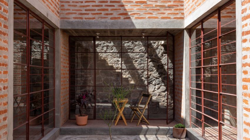 Casa Nakasone by Escobedo Soliz