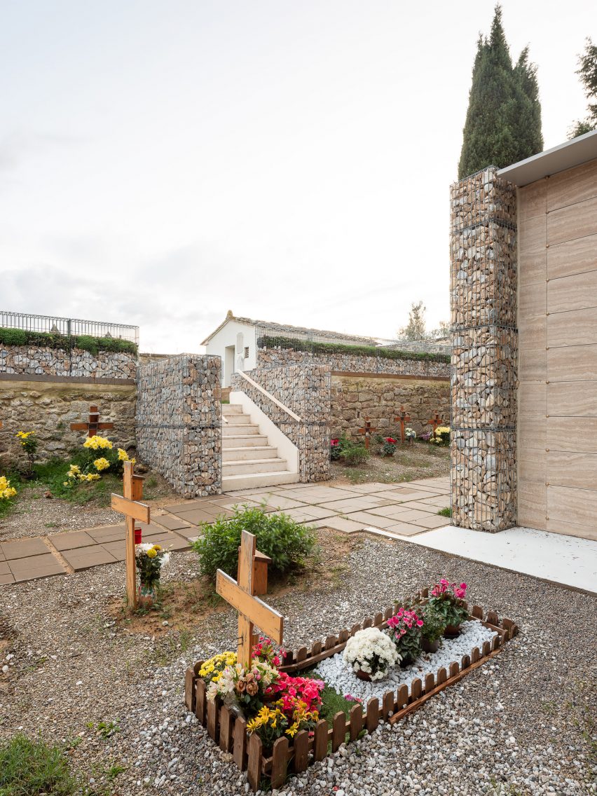 Cemetery Castel San Gimignano by Microscape