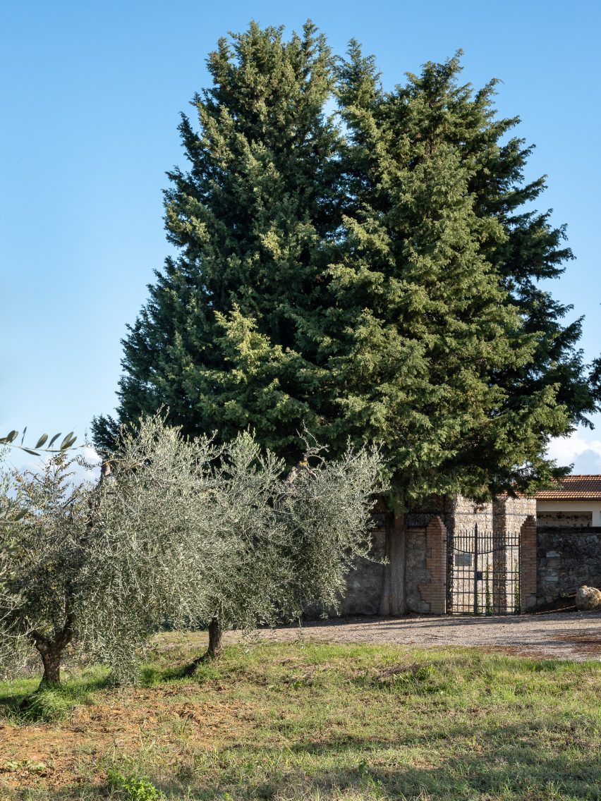 Cemetery Castel San Gimignano by Microscape