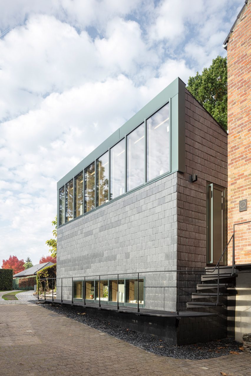 Clay Studio by LAVA Architecten
