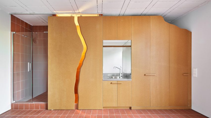 El Guateque apartments by Adrià Escolano and David Steegmann with MDF storage walls