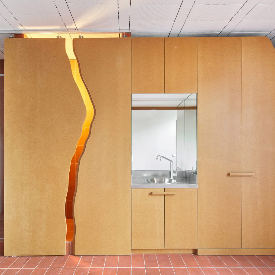 El Guateque apartments by Adrià Escolano and David Steegmann with MDF storage walls