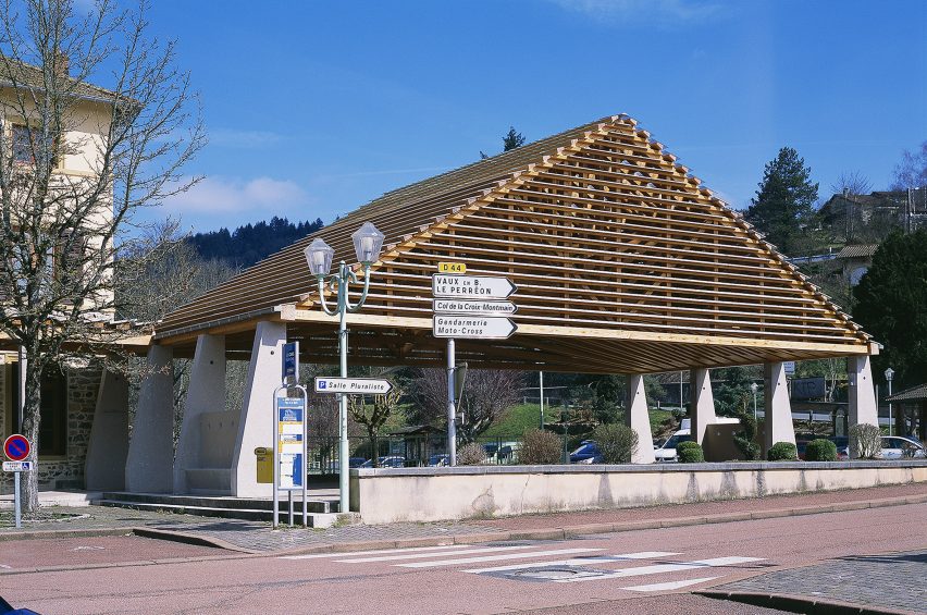 Lamure-Sur-Azergues covered market by Elisabeth Polzella