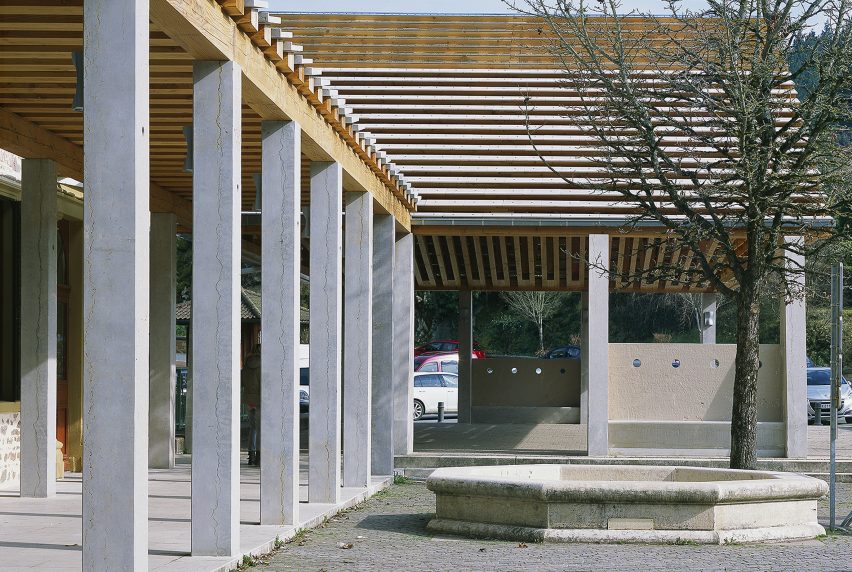 Lamure-Sur-Azergues covered market by Elisabeth Polzella