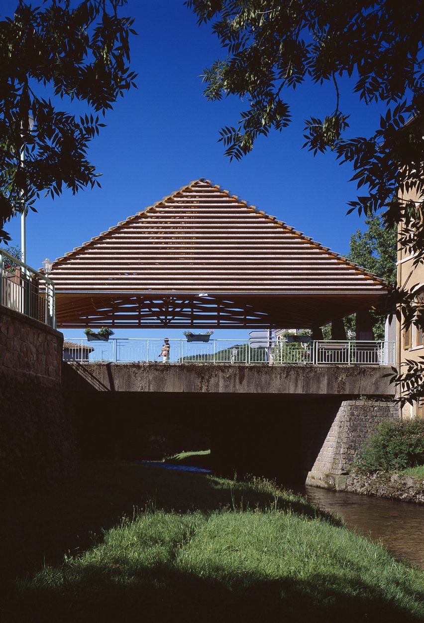 Lamure-Sur-Azergues covered market by Elisabeth Polzella